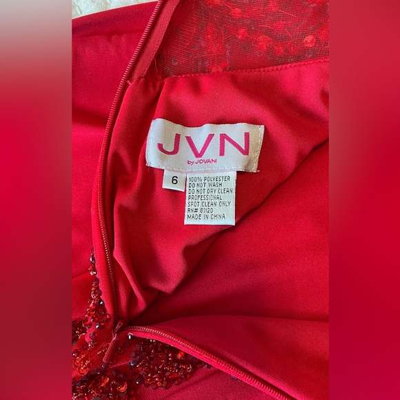 JVN by Jovani RED PROM Dress/Gown - Picture 8 of 12